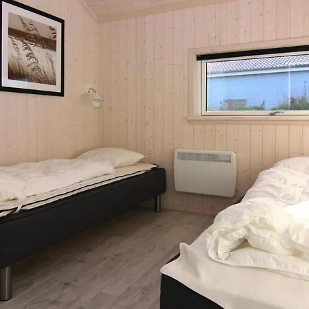 Holiday House, Сasa de vacaciones